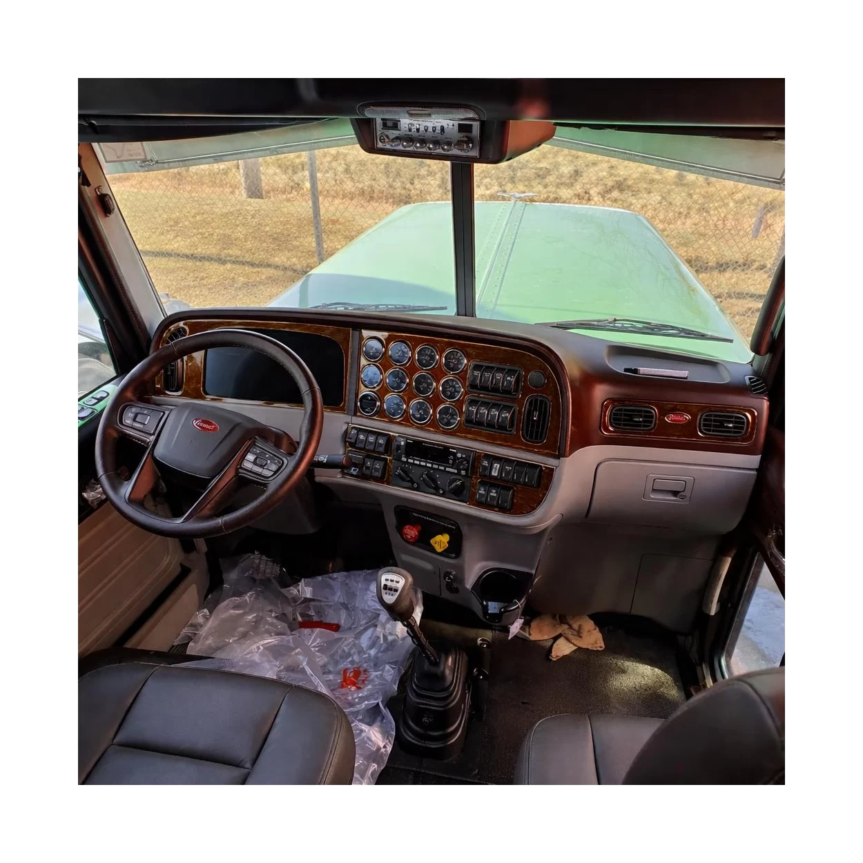 Peterbilt 365 Truck - Year 2022-2023 Interior Cabin Style Much Original Dash trim kit