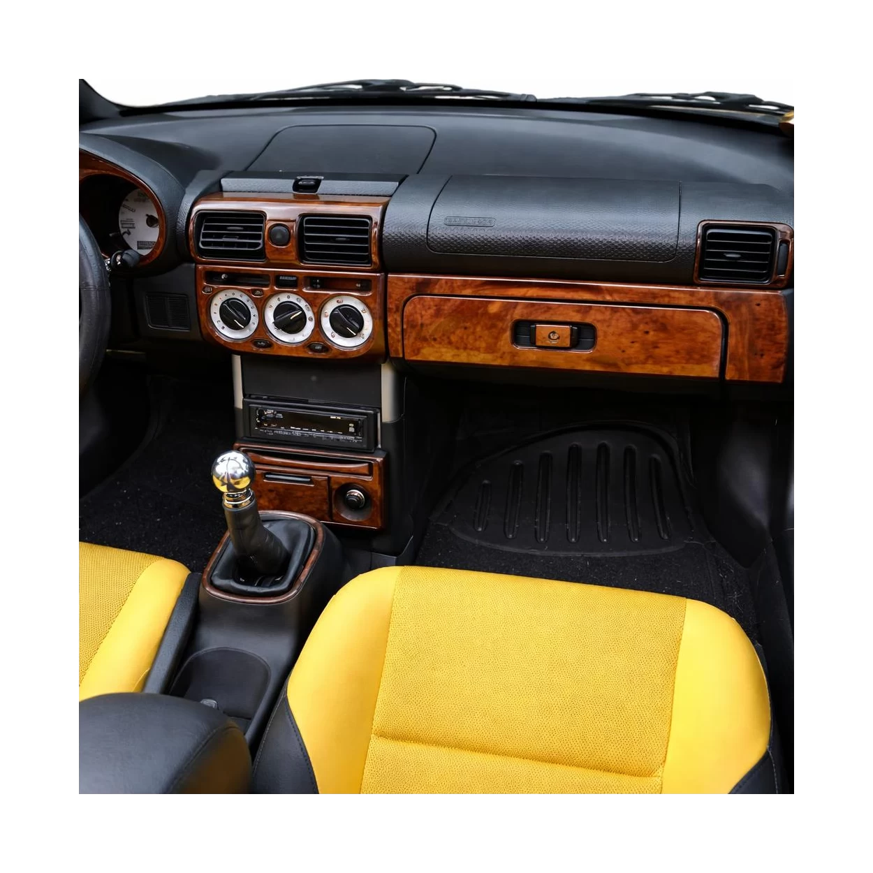 Toyota MR2 2000-UP 2 Doors Interior BD Full Dash Trim Kit
