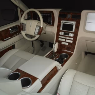 Lincoln Navigator 2007–2014 Full Interior BD Dash Trim Kit