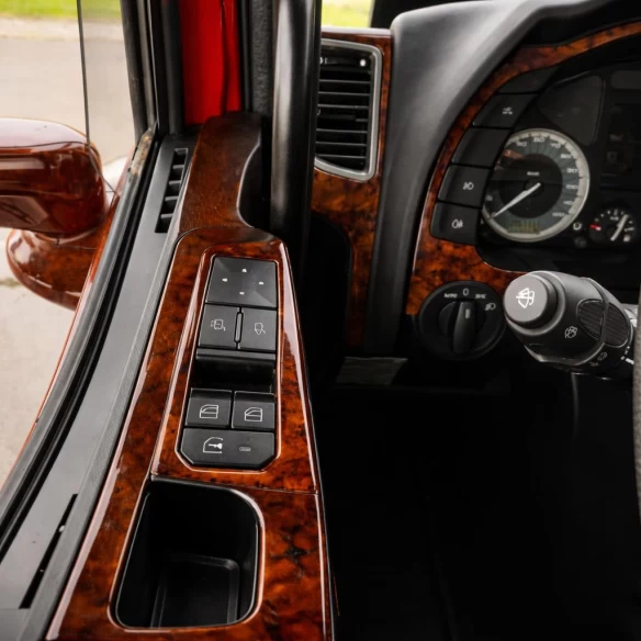 IVECO S-WAY 2019 3D Interior Dashboard Trim Kit WHZ Dash Trim Dekor 17-Parts