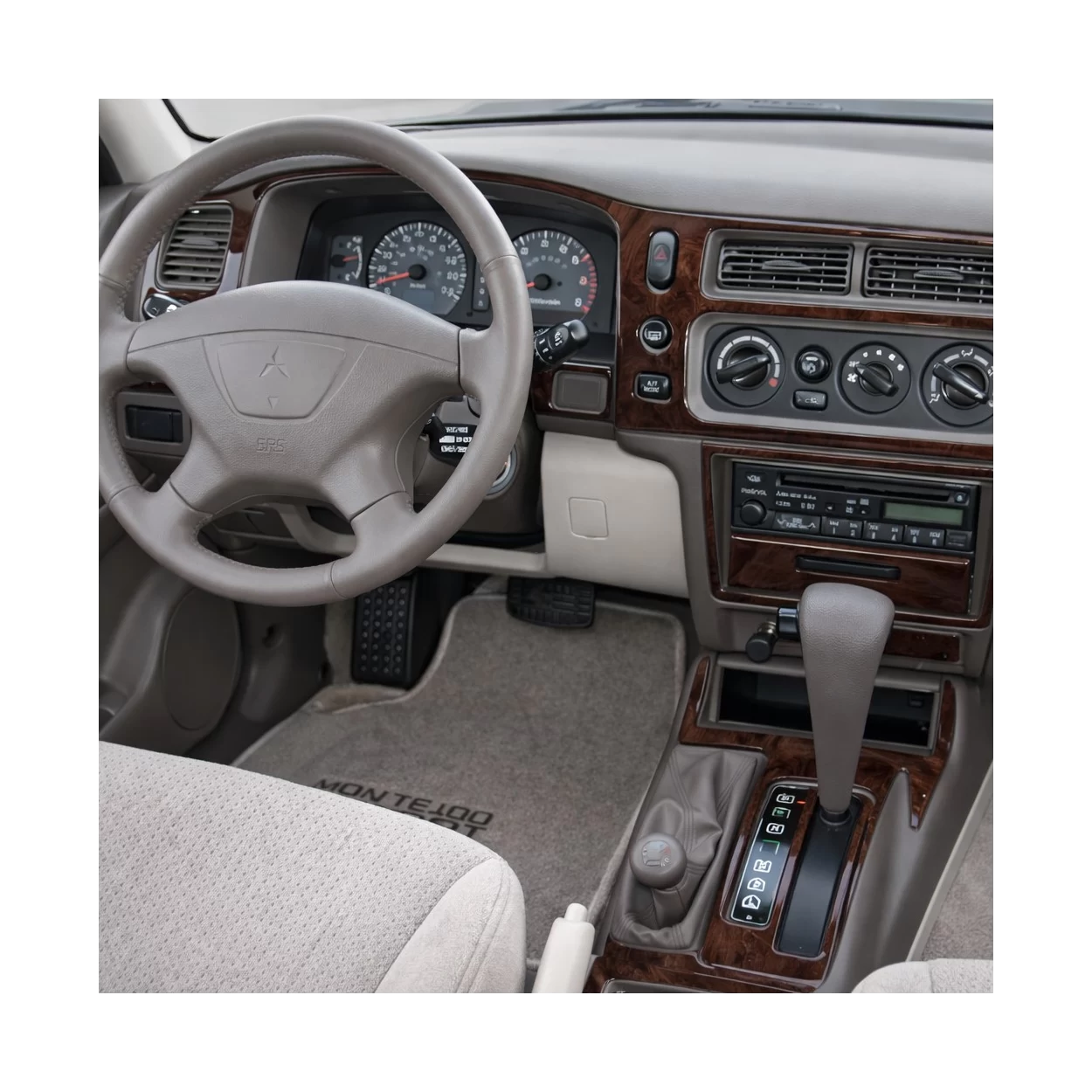 Mitsubishi Pajero Sport/Montero Sport 1998-2008 Without Overhead, 24 Parts set Interior BD Dash Trim Kit