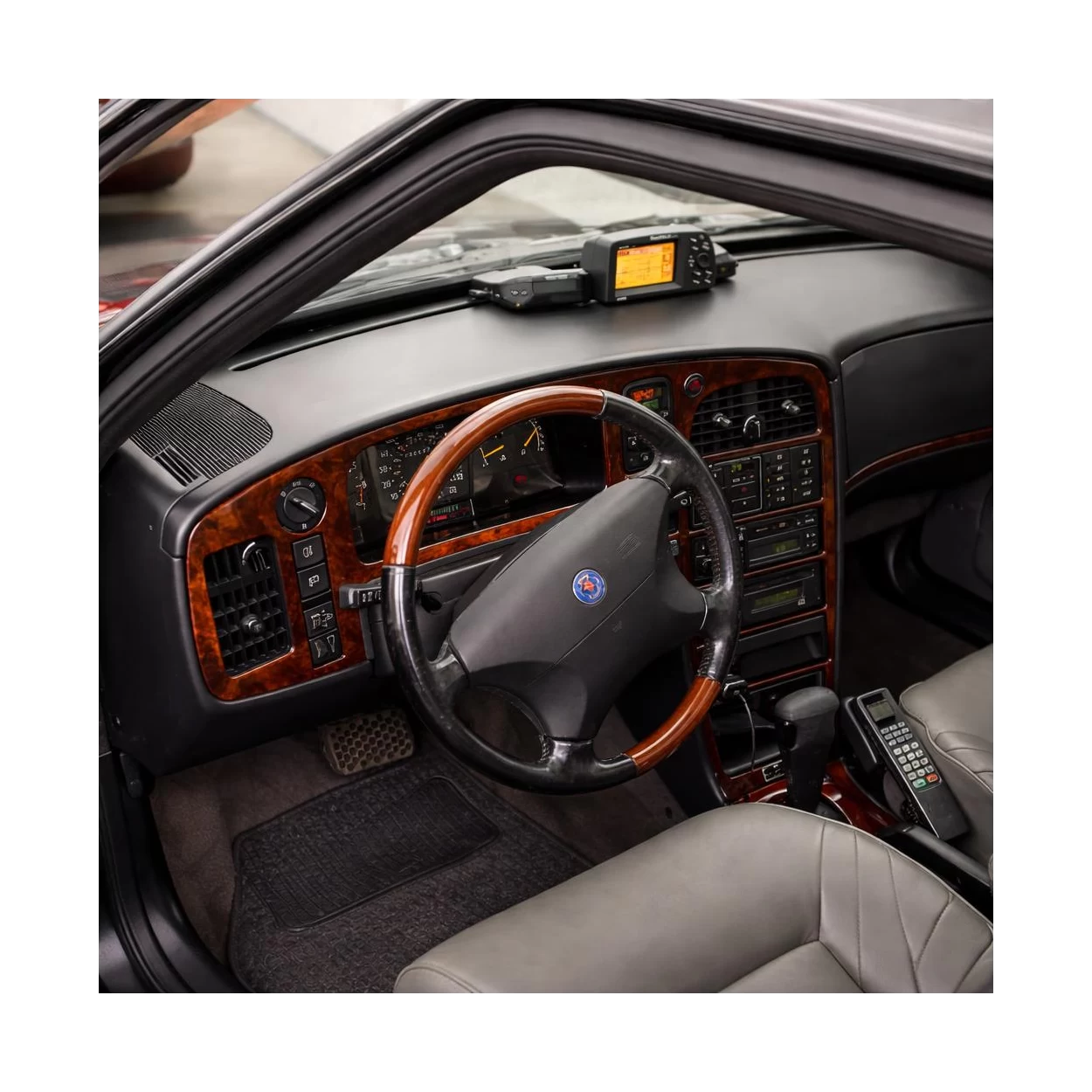 Saab 9000 1987-1994 Manual Gearbox, 12 Parts set Interior BD Dash Trim Kit