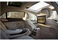 Mercedes-Benz S-class (W222/X222/C217/A217) 2013-2020 Passenger monitors (2pcs,) 10,2" ExtraShield Screeen Protector - 1 - Inter Mercedes-Benz S-class (W222/X222/C217/A217) 2013-2020 Passenger monitors (2pcs,) 10,2" ExtraShield Screeen Protector - 1 - Inter