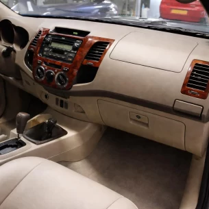 Toyota Hilux MK7 2004–2015 3D Interior Dashboard Trim Kit Dash Trim Dekor 5-Parts