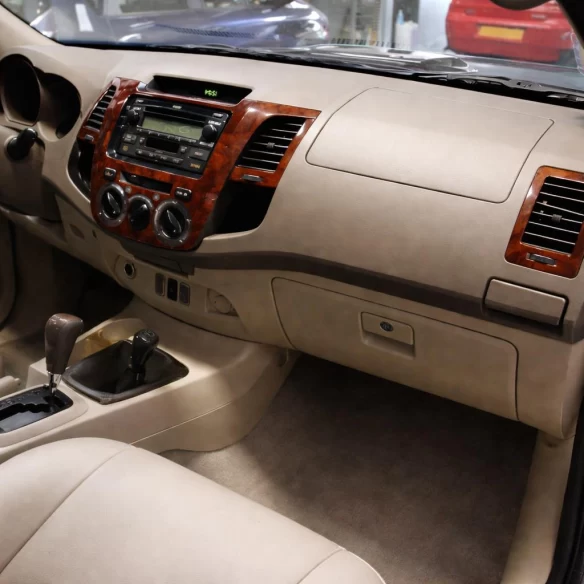 Toyota Hilux MK7 2004–2015 3D Interior Dashboard Trim Kit Dash Trim Dekor 5-Parts