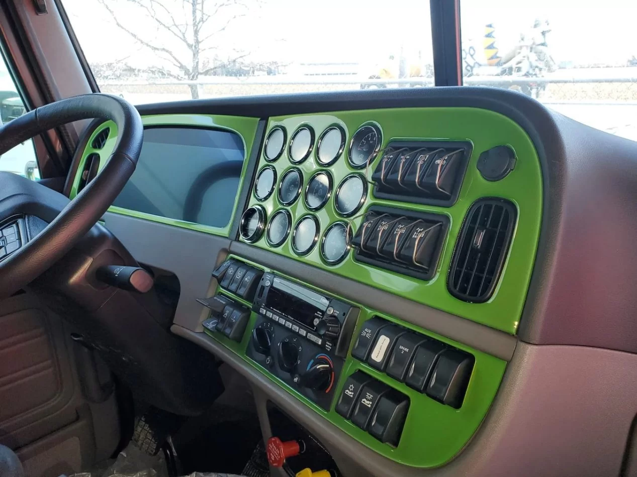 Peterbilt 365 (Truck) 2022-2023 Interior Cabin Style Full Dash trim kit - 1 - Interior Dash Trim Kit