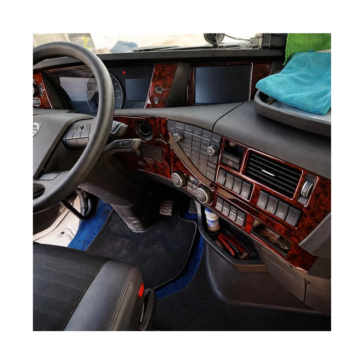 Volvo FH Version 5 ab 2020 XL XXL 3D Interior Dashboard Trim Kit Dash Trim Dekor 23-Parts