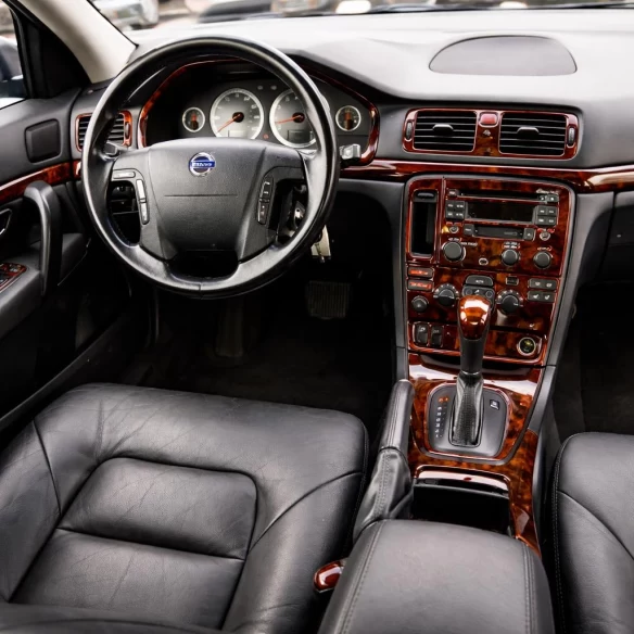 Volvo S80 1999-2003 With CD and Compact Casette audio, OEM Compliance Interior BD Dash Trim Kit