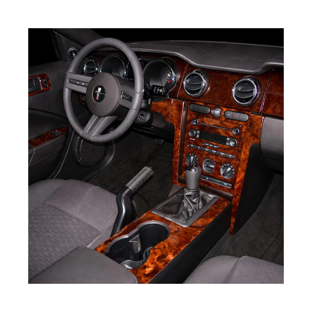 Ford Mustang  2005-2009 Interior WHZ Dashboard trim kit 16 Parts